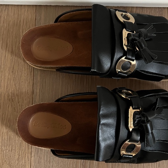 See by Chloé Black Lyvi Mules. Calfskin Leather See by Chloe Slip On Sandals. - Picture 12 of 16